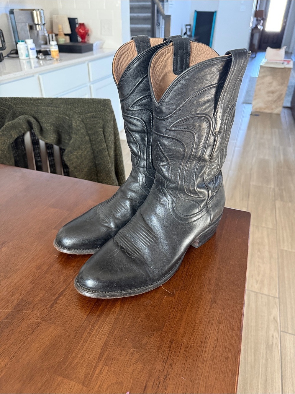 Tecovas Black Leather Men's Cowboy Boots with Tonal Stitching - Picture 2 of 6